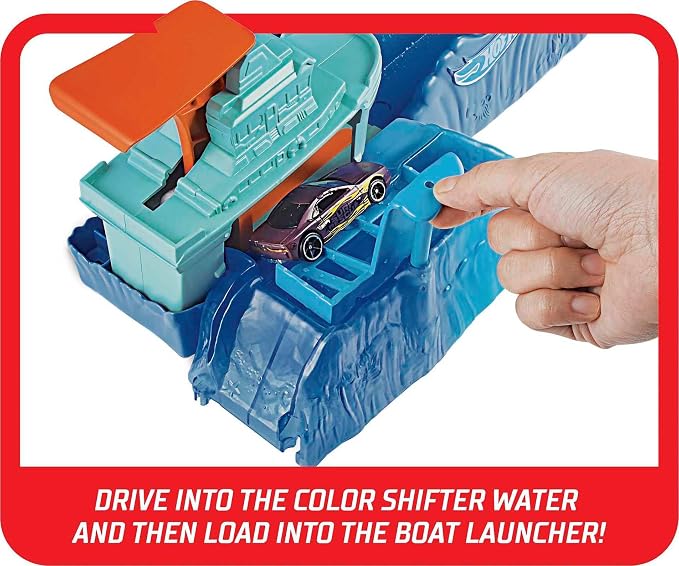 Hot Wheels Robo Shark Color-Shifting Track Set