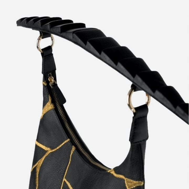 Akira Shoulder Bag in Black - Econock