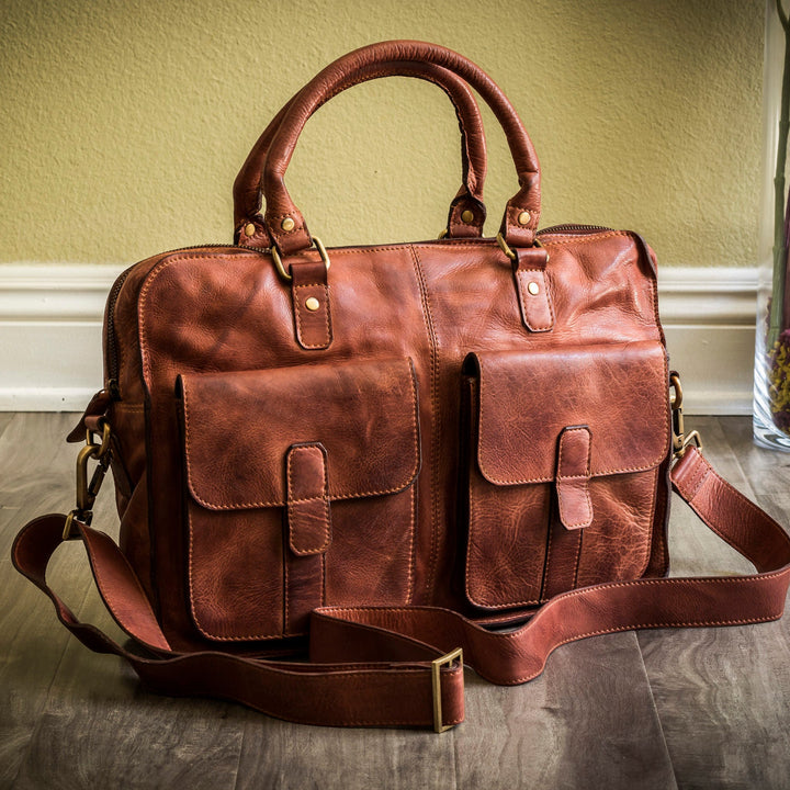 Genuine Washed Leather Laptop Bag with Adjustable Shoulder Strap & Multiple Pockets
